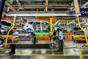 走進工業(yè)王國 長安福特二工廠總裝車間